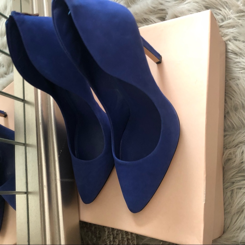 Sexy BCBG pumps - Picture 8 of 8